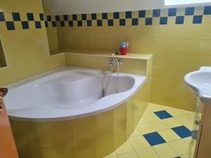 Csillaghegy Duna felőli oldalán 5 szobás családi ház eladó! - kép 12