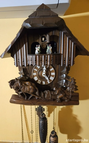 Zenélő csodaszép kakukkos óra
