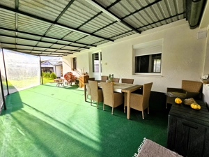 Kiskunhalas   felújított, 2 lakrészes családi ház eladó! - kép 12