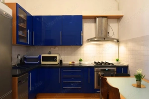 ELADÓ Budapest VII. kerületében az Erzsébet körúton 2. emeleti jó állapotú lakás! - kép 11