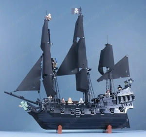 Lego komp. Karib Tenger kalózai 10365 Jack Sparrow kalózhajója Fekete Gyöngy 2862db UCS Lepin ÚJ - kép 2