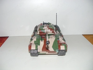 Lego 2. Világháborús német álcázott Panther Párduc Tank 16x37x16cm 2140db + 6 katona ÚJ - kép 10