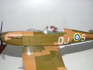 Lego 2. Világháborús Brit Angol Spitfire Vadászgép Vadász repülő 690db ÚJ - kép 8