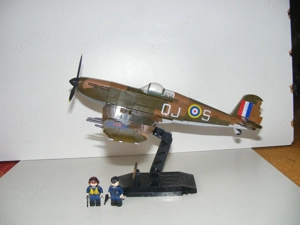 Lego 2. Világháborús Brit Angol Spitfire Vadászgép Vadász repülő 690db ÚJ - kép 10