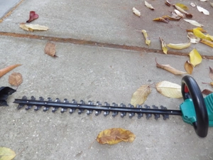 Bosch sövényvágó 60 cm 420W Siófok  - kép 2