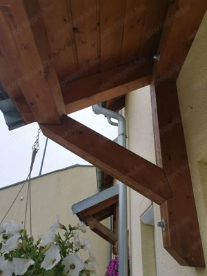 Tömörfa bejárati előtető eladó   cserépfedéssel, masszív kivitel - kép 3