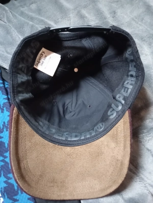 Új Superdry baseball sapka, a hidegebb őszi, téli időre javaslom. - kép 2