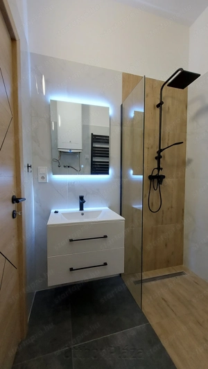 Gyönyörű kislakás Budapest szívében!  - kép 14