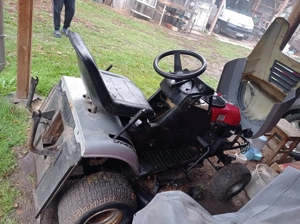 Eladó 20 lóerős fűnyíró traktor  - kép 2