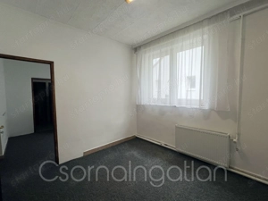 Kóny - központban kiadó garzon - kép 2