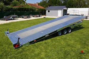 Új 5.7m-es (3500kg-os) billenős autószállító utánfutó most 3.499.000 Ft helyett bruttó 2.990.000 Ft