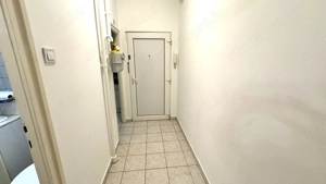 Belvárosban 51 nm-es, 2 szobás, 2. emeleti, erkélyes, tégla építésű, azonnal költözhető lakás eladó! - kép 11