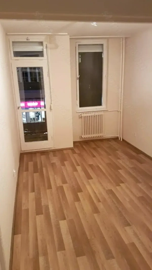 Kiadó 65nm 2,5 szoba Bp.XIII.Radnóti M.u.14.1.emelet erkélyes 330ezer+rezsi - kép 6