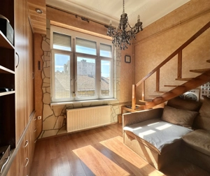 I.kerület frekventált részén külön bejáratú 2 szobás  jó állapotú lakás eladó! - kép 4