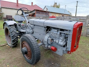 Eladó Ue28-as kistraktor  - kép 3