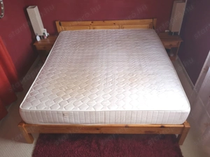 Fenyő ágykeret ágyráccsal és külön matrac - kép 3