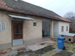 Eladó családiház - kép 2