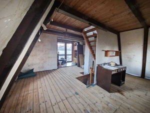 Nyaraló, lakóház, vagy telek a központtól 10 percre - kép 3