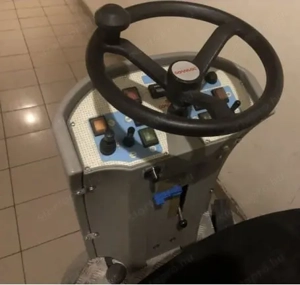 Comac Flexy 75 BT üléses ipari takarítógép eladó - kép 3