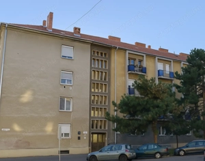 Tulajdonostól eladó felújítandó lakás kiváló adottságokkal Szombathely belvárosában! - kép 2