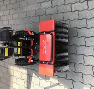 HECHT 8615 motoros univerzális seprőgép eladó - kép 3