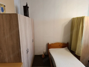 XV-ben 2 ágyas, 18 nm-es szoba kiadó NŐKNEK! 45e Ft fő!