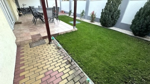 Nyíregyháza Őrőkősfőldön 112 nm-es 3+1 szoba-nappalis 2004-ben téglából épült sorház eladó - kép 14