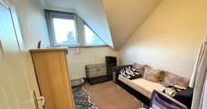 Nyíregyháza Őrőkősfőldön 112 nm-es 3+1 szoba-nappalis 2004-ben téglából épült sorház eladó - kép 11