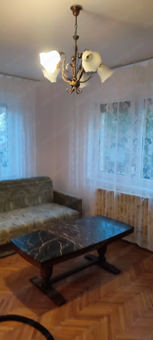 Kertkapcsolatos Családi ház kiadó XVII. kerületben