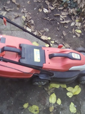 Elektromos fűnyíró gép eladó HECHT,1400W - kép 2