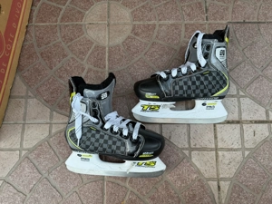 35-38 ig állítós Sport Equipment hoki kori 35-38 hokikorcsolya 9000 Ft