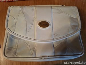 Női Eredeti Bőr Táska.