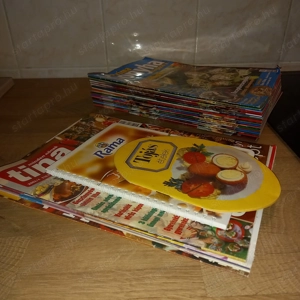 Príma Konyha régi számok eladók, sok más receptes füzettel és könyvvel - kép 10