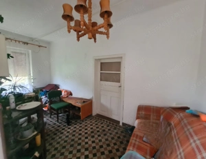 Kivételesen nagy telken, stabil alapokkal eladó családi ház   ritka lehetőség Győrújbarát szívében! - kép 3