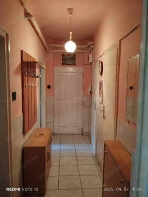 Sürgősen eladó Pesterzsébeti egyszobás földszinti csendes lakás - kép 2