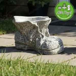 Bakancs virágtartó