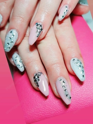 Szépségápolás, köröm  - kép 12