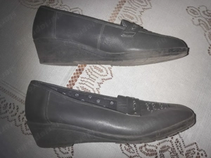 Eladó 39-es sötétszürke női bőrcipő újszerű állapotban - kép 5