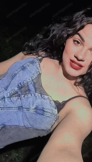 Transznemu cuki lány  - kép 2