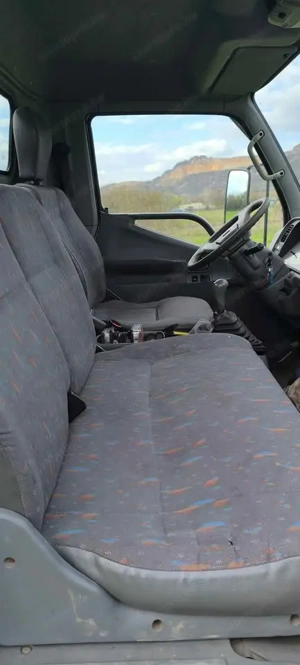 Elado 2000 évi mitsubishi billencs 3.5 tonnába fut.hivatalos billencs,már csak vizsgáztatni kell. - kép 4