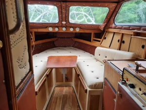 15 lóerős elektromos motorral felszerelt lakóhajó a Balatonon! - kép 6