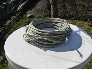 Eladó 41 méter árnyékolt adatkábel - kép 6