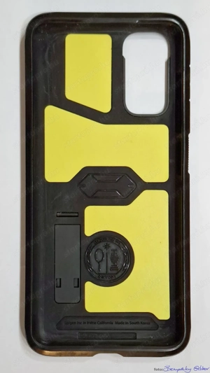 Spigen Mobil tok kitámasztós Samsung A41, eladó