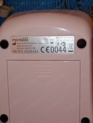 Microlife BP A2 Classic vérnyomásmérő 6000ft óbuda L) mandzsetta 22-42 cm felkar kerülethez. személy - kép 2