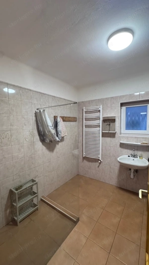 Azonnal költözhető, 98 nm-es, önálló felújított családi ház, hosszútávra kiadó! - kép 13