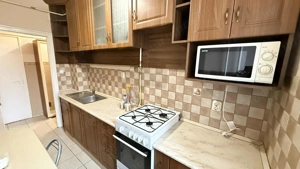 Nyíregyháza Északi krt-on 43 nm-es 1+1 szobás tégla építésű, emeleti jó állapotú lakás azonnali költ - kép 4