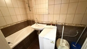 Nyíregyháza Északi krt-on 43 nm-es 1+1 szobás tégla építésű, emeleti jó állapotú lakás azonnali költ - kép 3