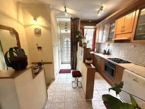 Nyíregyháza belvárosában, 68 -m  es, 2 szoba-amerikai konyha-nappalis, lakás garázzsal eladó - kép 3