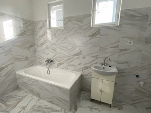 Kiskunhalas Felsővárosban felújított, 2 szintes 135 m2-es családi ház eladó! - kép 5