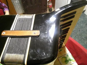 Tangóharmónika Stradella 120 b - kép 5